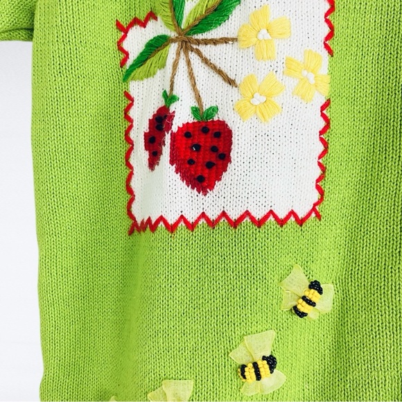 VINTAGE | Classics by Marisa Christina Petite Green Button Front Appliqué Shirt - Picture 5 of 12